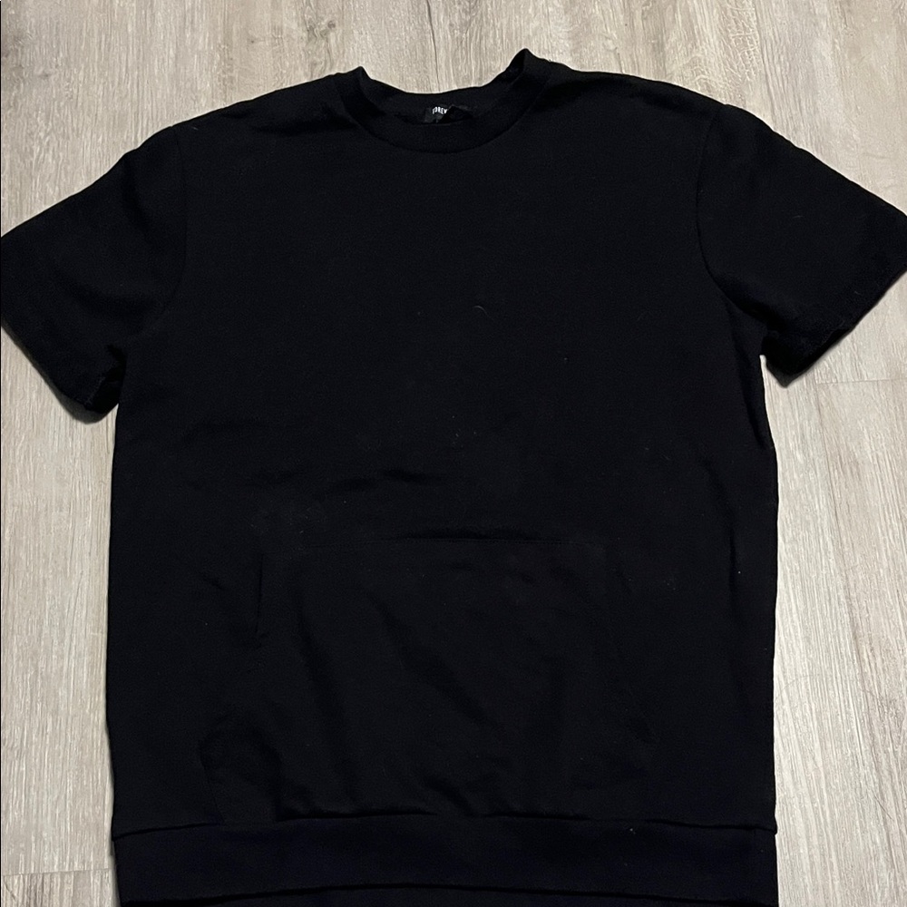 Forever 21 Black Short Sleeve Tee